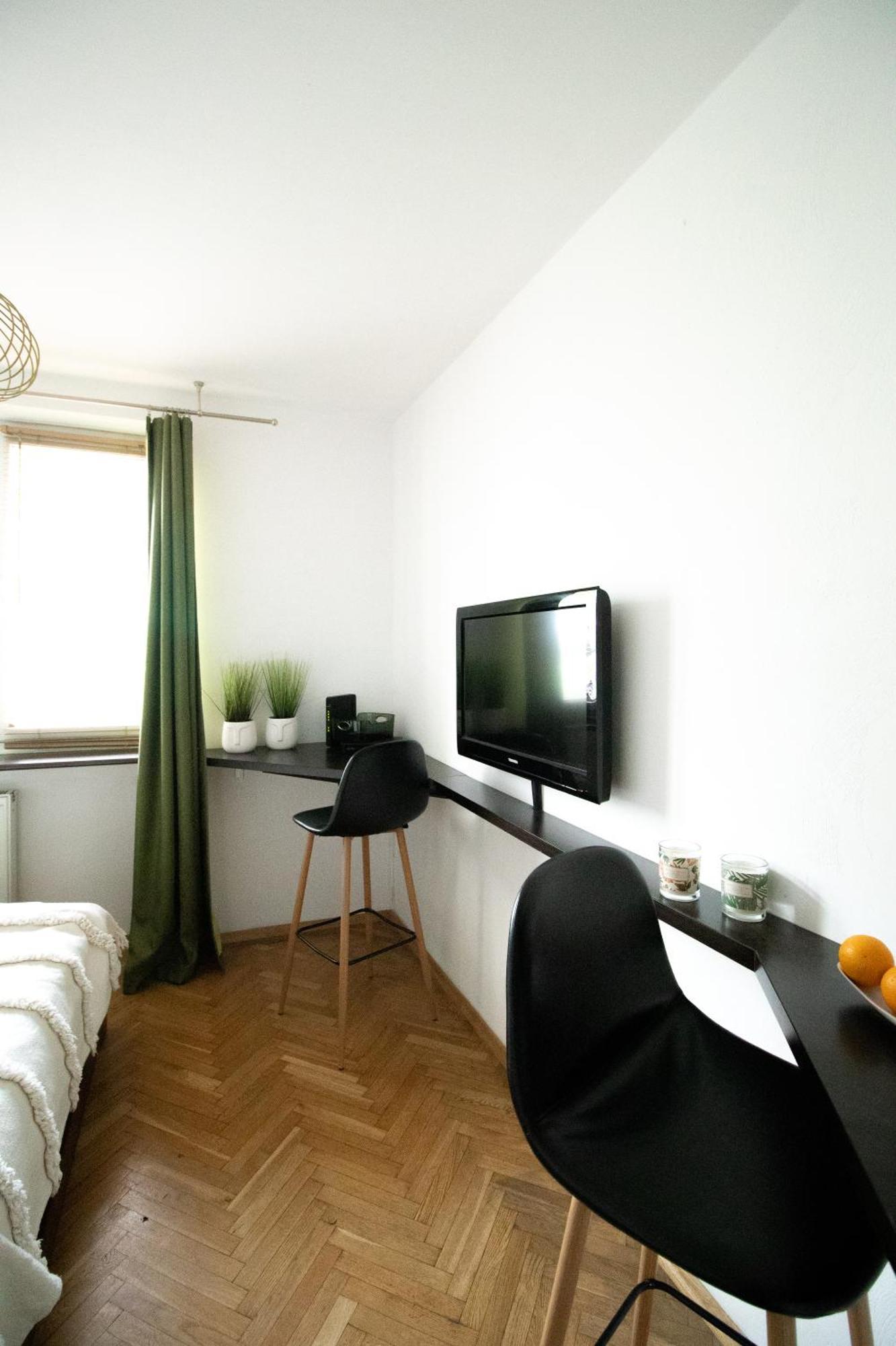 Piotrapartments - Daleka Cozy Train&Airport Apartment Warsaw Exterior photo
